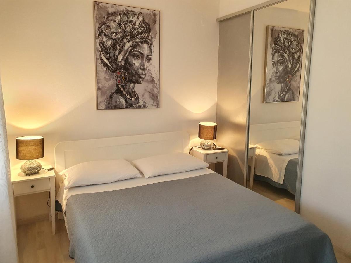 Apartman Rabatin Sveti Filip i Jakov Eksteriør bilde